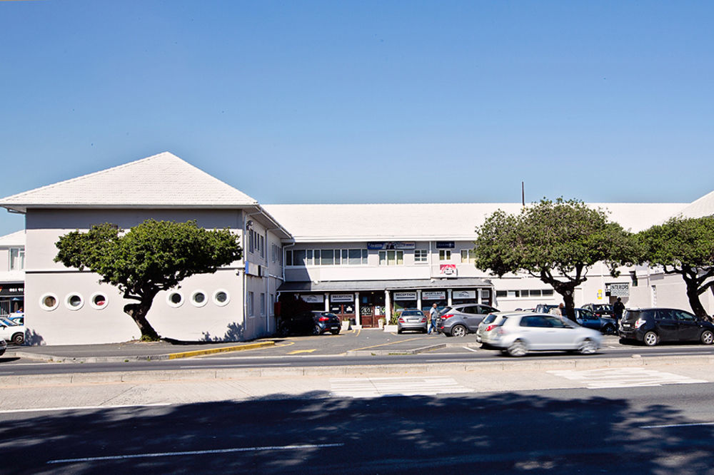 New National Hotel And Conference Parow Luaran gambar
