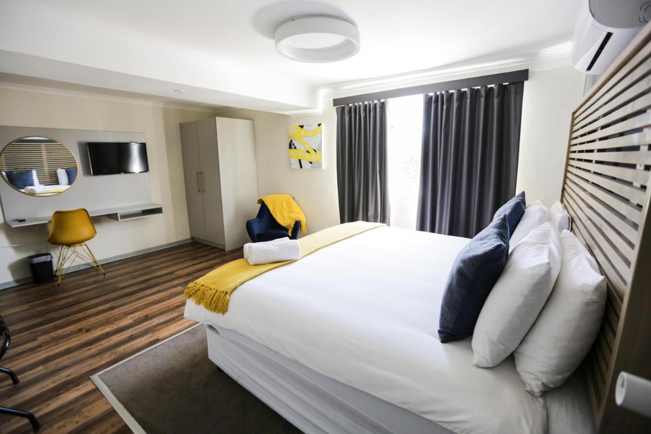 New National Hotel And Conference Parow Luaran gambar