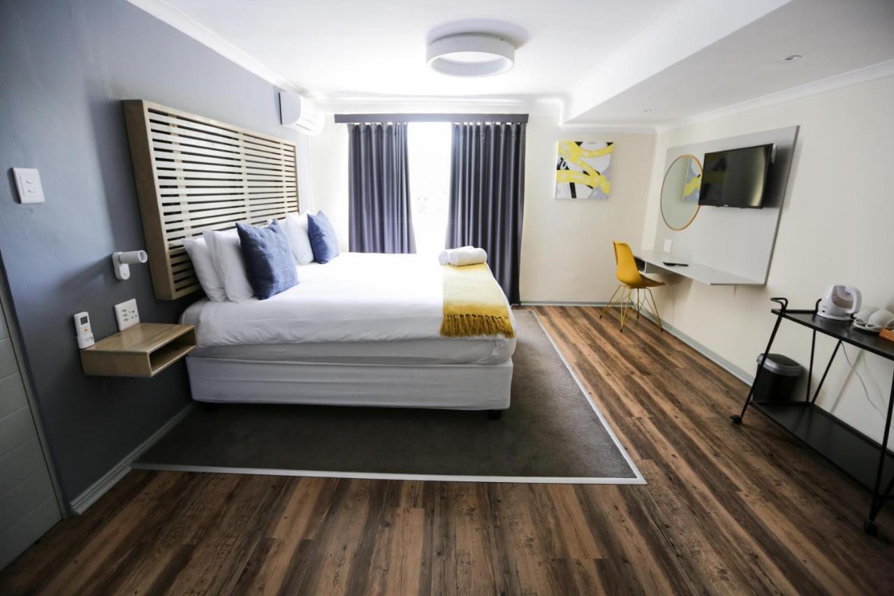 New National Hotel And Conference Parow Luaran gambar